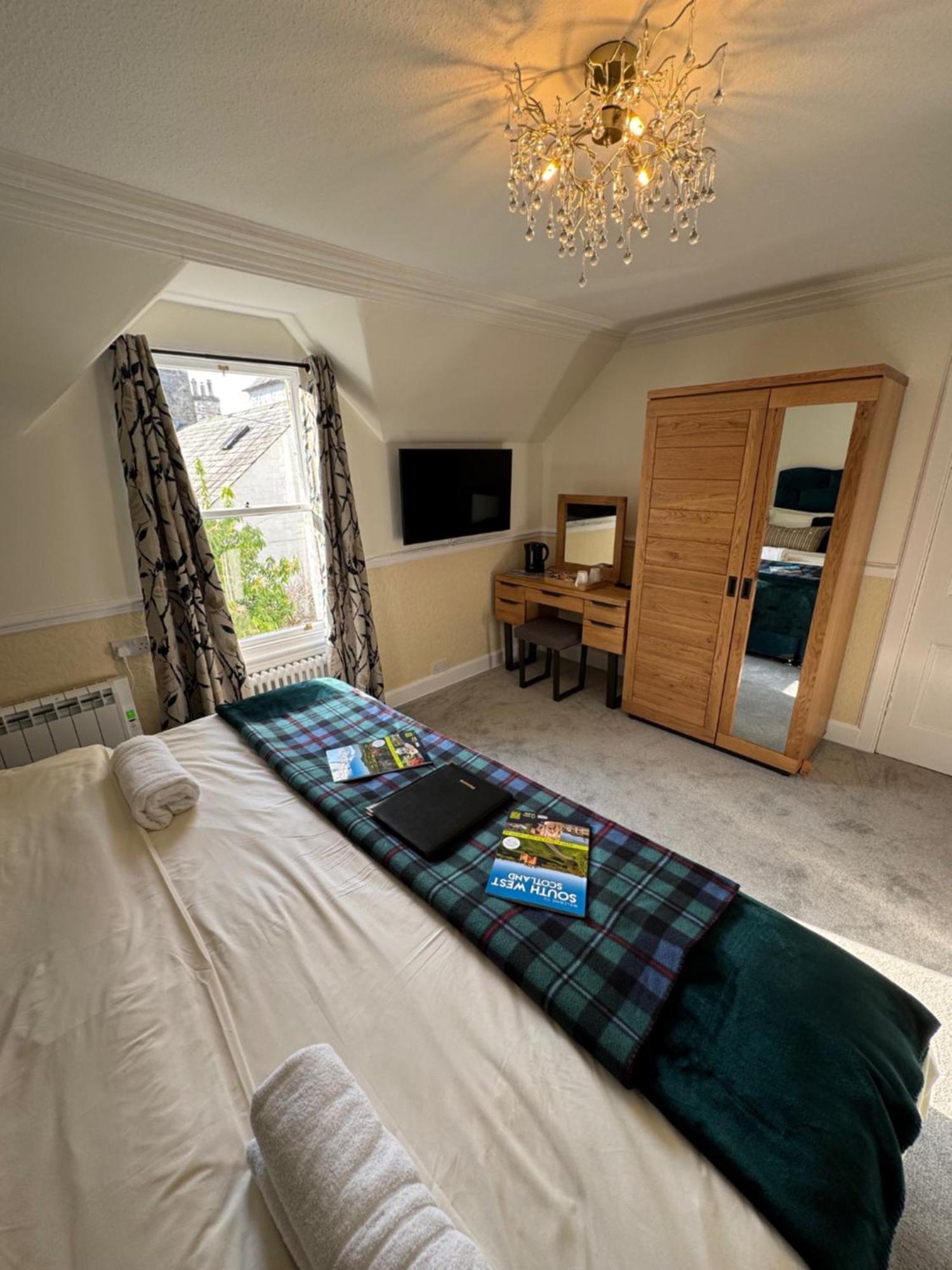 Buchan Guest House Moffat Exterior photo